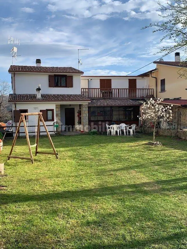 Casa indipendente in vendita a Amatrice