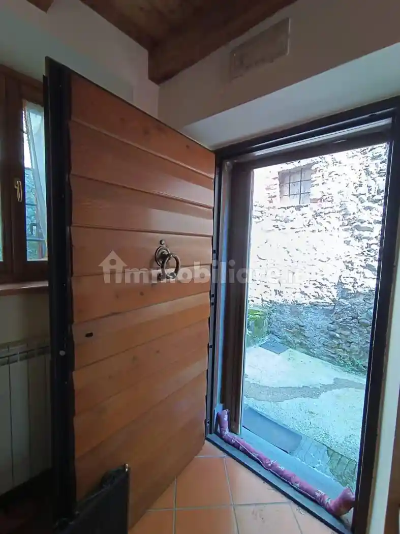 Terratetto unifamiliare 115 m², ottimo stato, Fabbriche di Vergemoli - foto 2