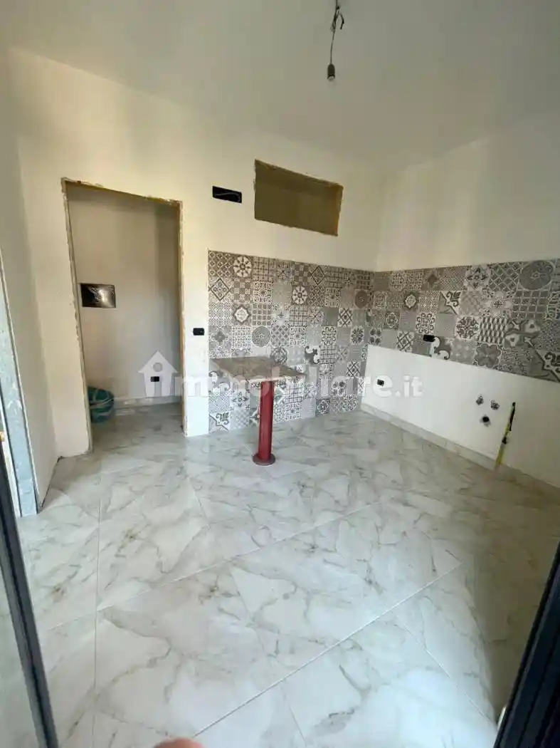 Quadrilocale via Palmiro Togliatti 42, Cirò Marina - foto 2