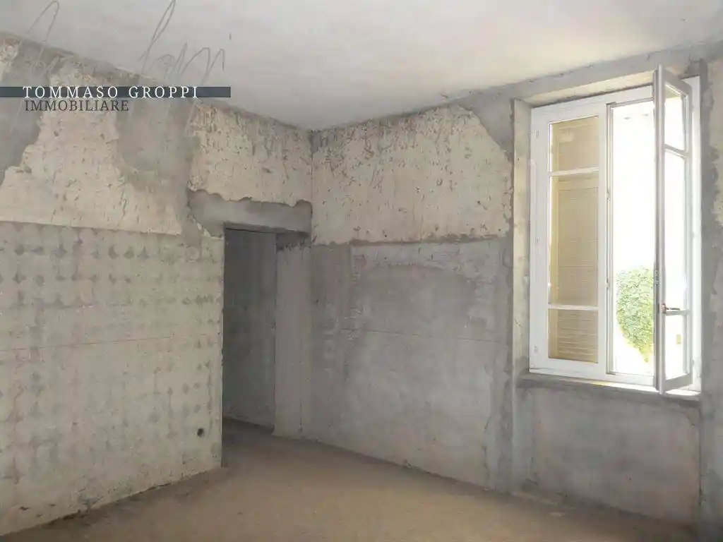 Appartamento in vendita a Piacenza