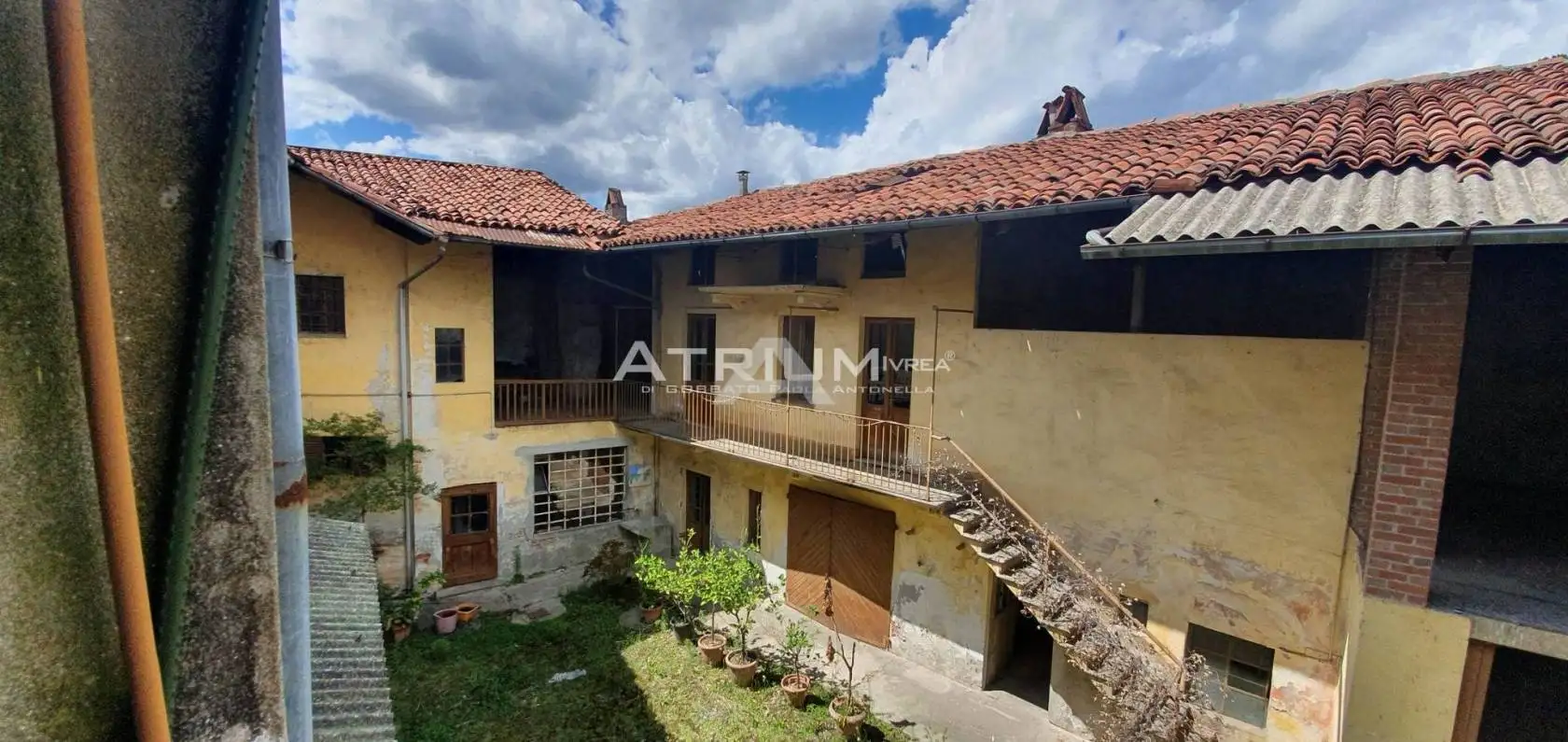Terratetto plurifamiliare 650 m², da ristrutturare, Albiano d'Ivrea - foto 4