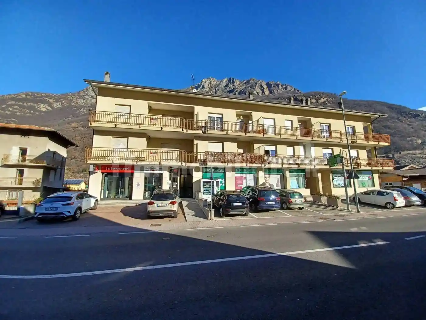 Appartamento in vendita a Donnas