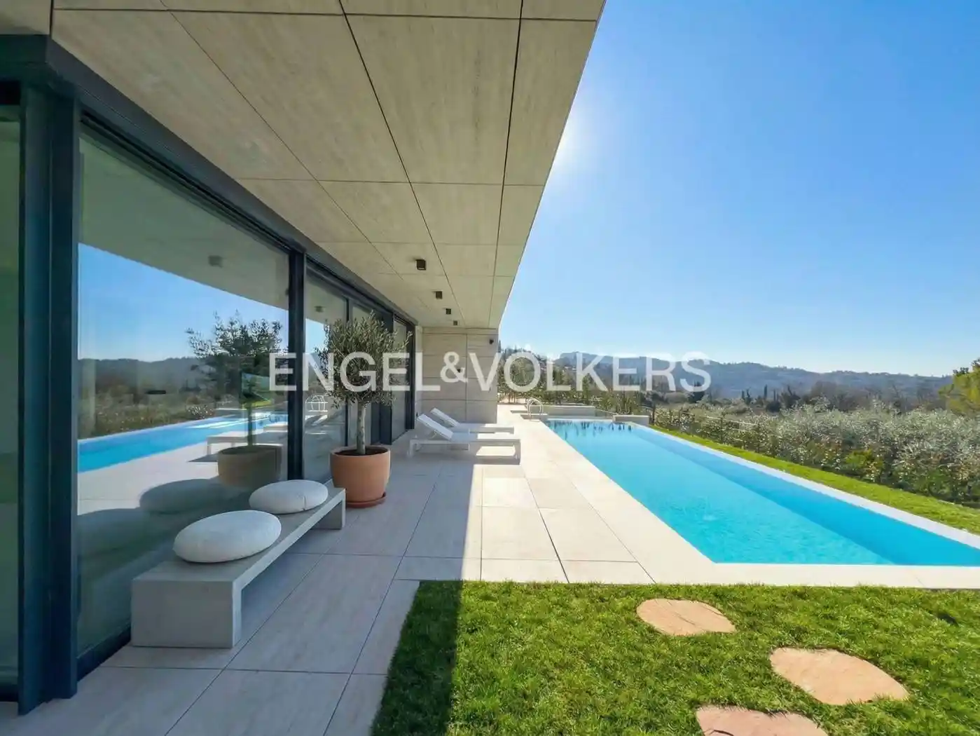 Villa in vendita a Costermano sul Garda