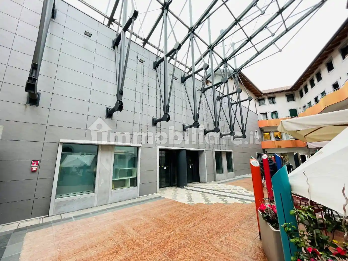 Palazzo - Edificio - foto 2