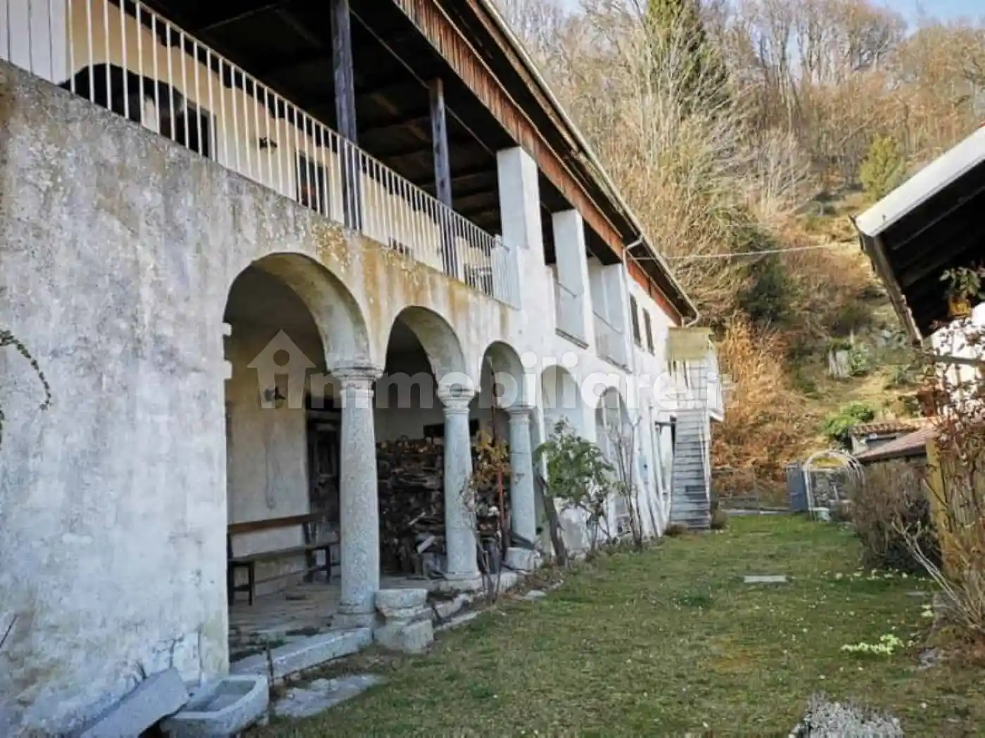 Villa in vendita a Cellio con Breia