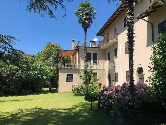 Villa in vendita a Moruzzo