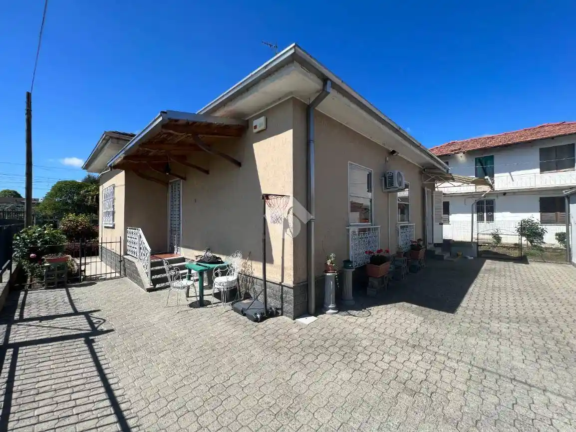 Casa indipendente in vendita a San Germano Vercellese