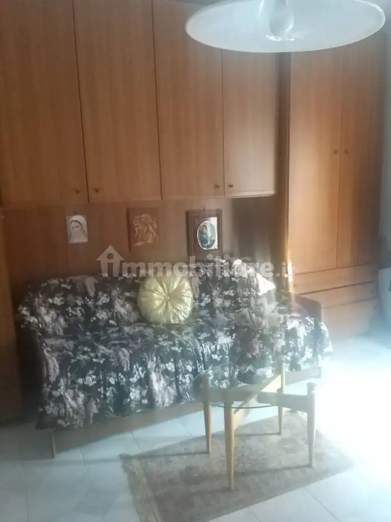 Appartamento in affitto a Napoli