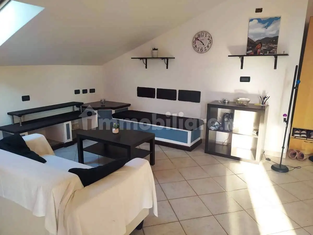 Mansarda via Gonin 1, Centro, Carmagnola - foto 2