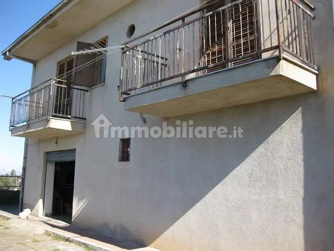Villa bifamiliare via Torre Magna 9, Centro, Castiglione Cosentino - foto 2