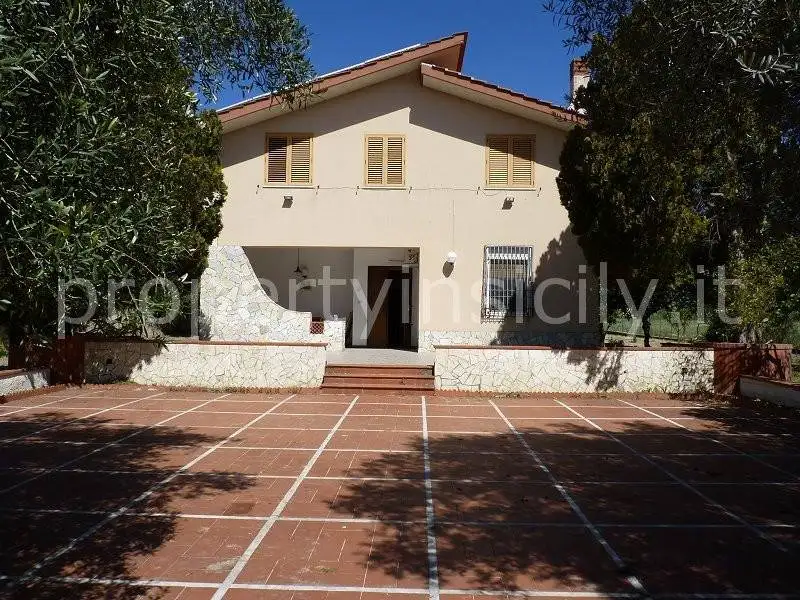Villa in vendita a Siracusa