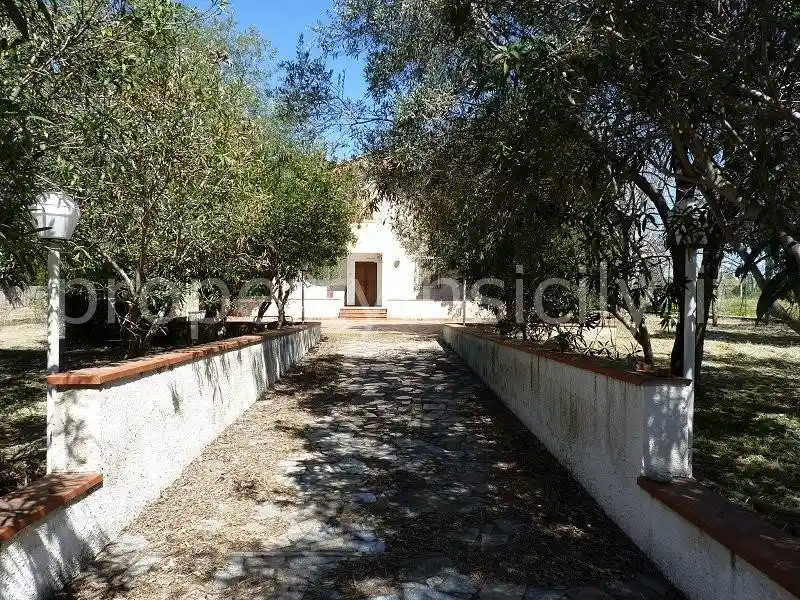 Villa unifamiliare via per Floridia 32B, Villaggio Miano, Siracusa - foto 4