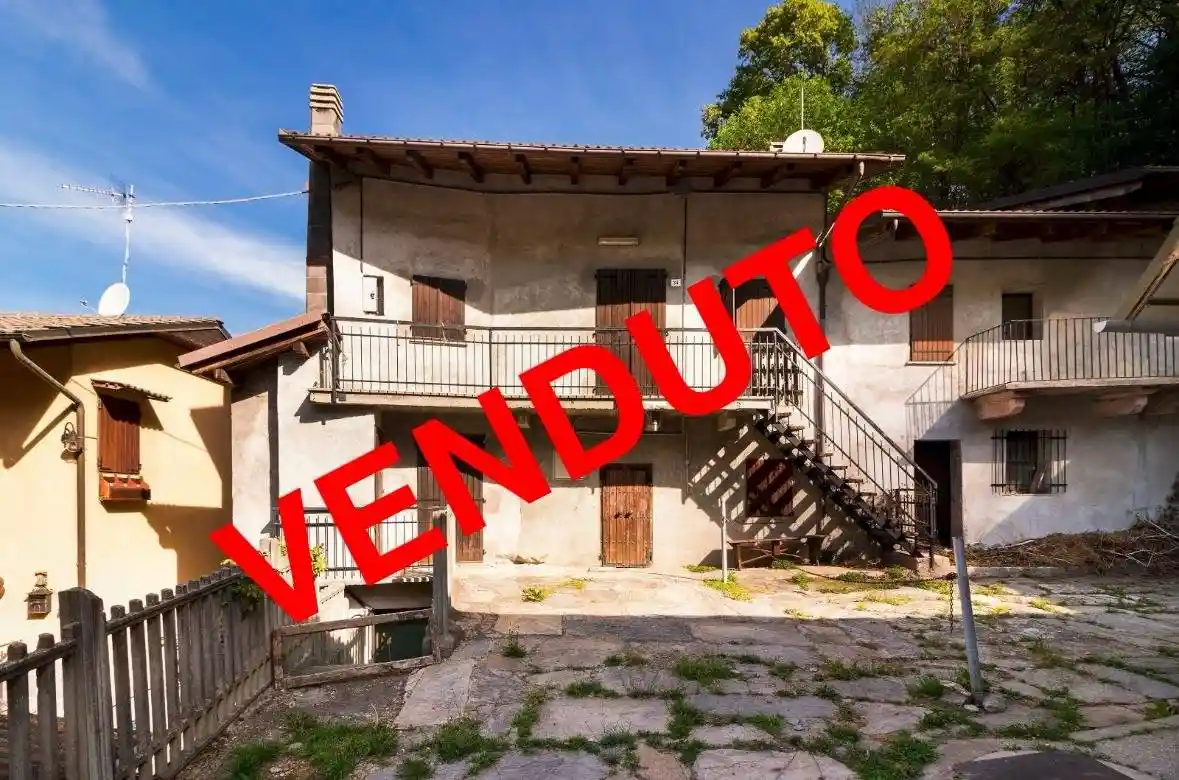 Casa indipendente in vendita a Barge