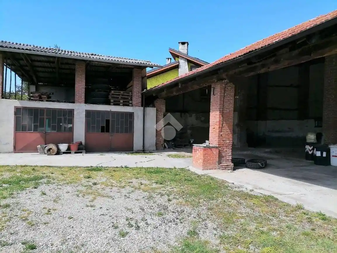 Rustico via Montegrappa 17, Virle Piemonte - foto 2