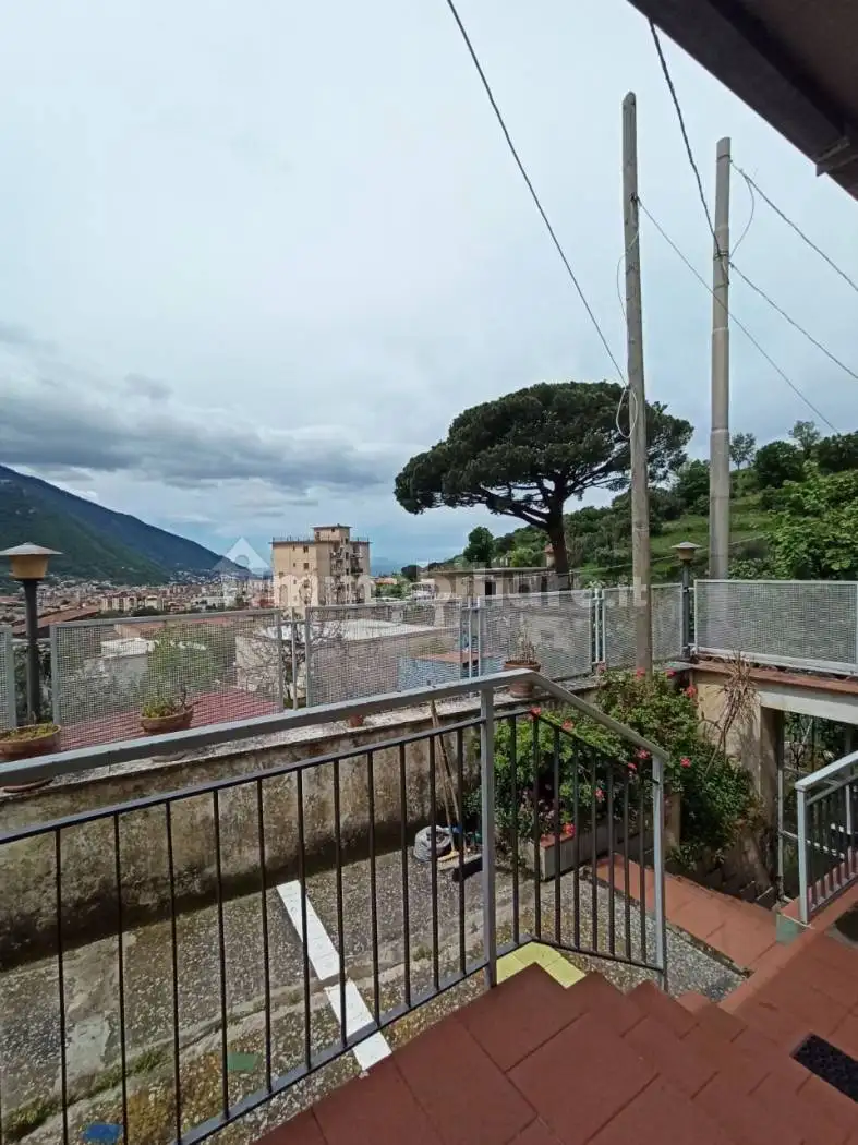 Villa in vendita a Casola di Napoli