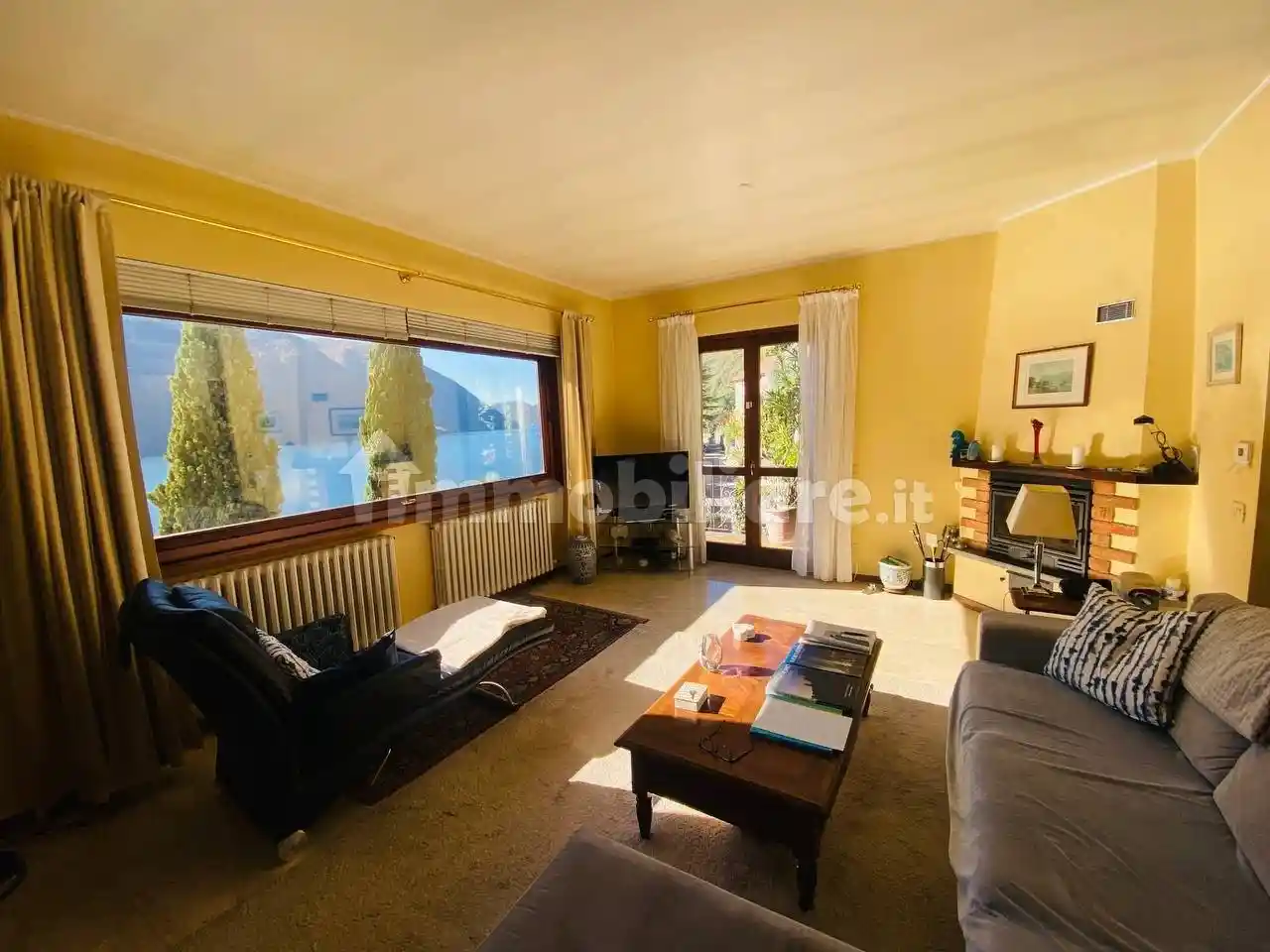 Appartamento in vendita a Valsolda