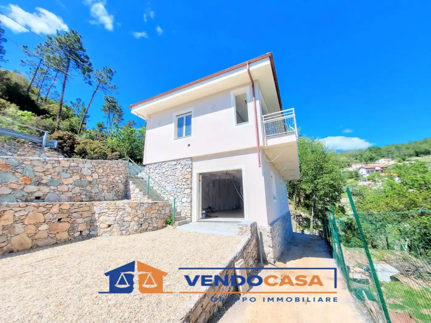 Villa in vendita a Finale Ligure