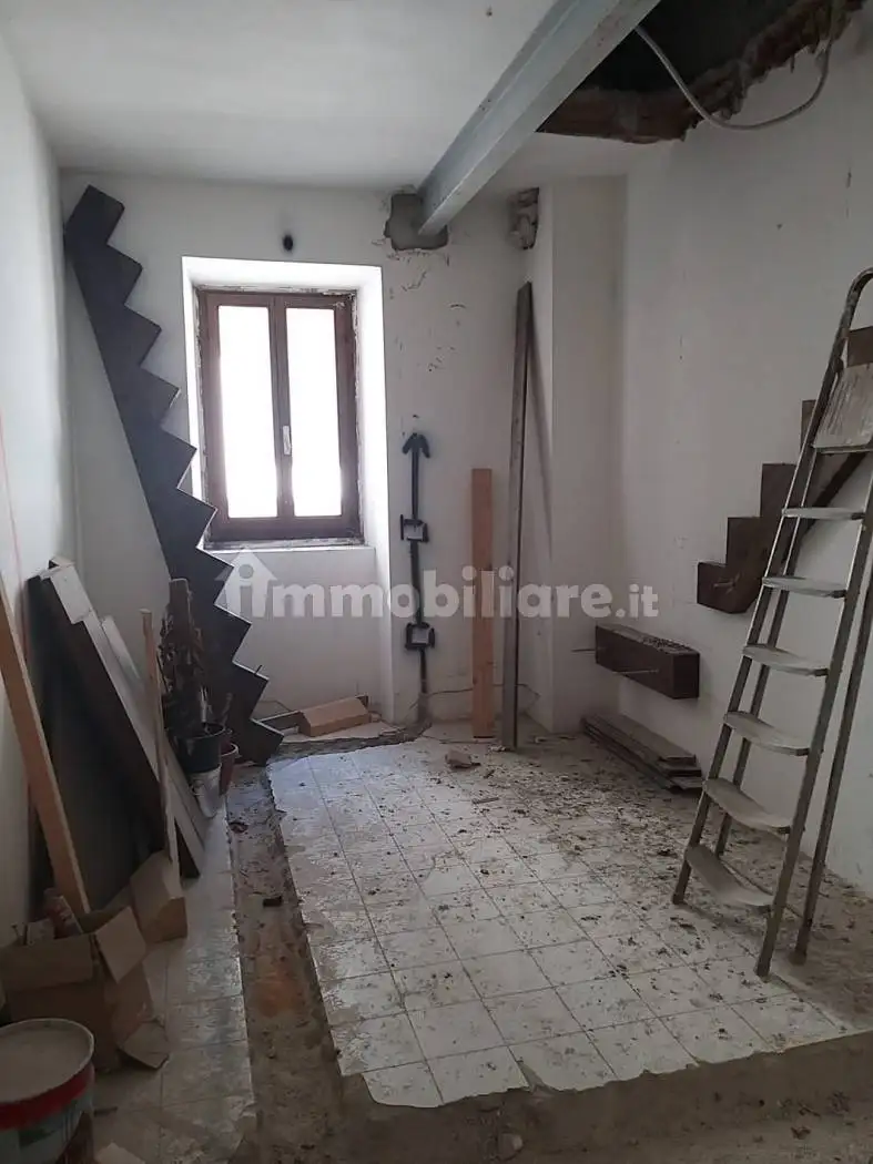 Appartamento in vendita a Monteleone di Spoleto