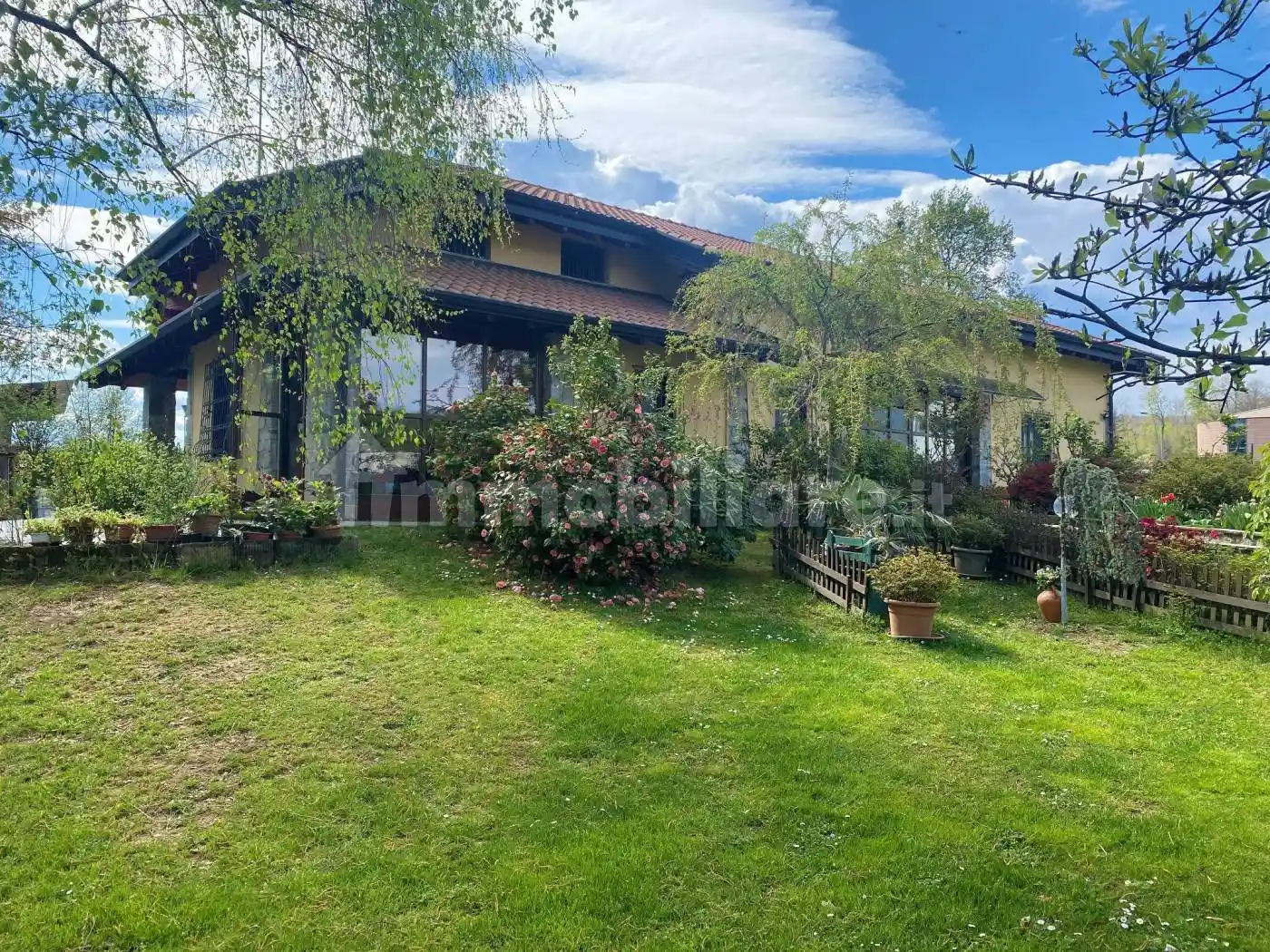 Villa in vendita a Invorio