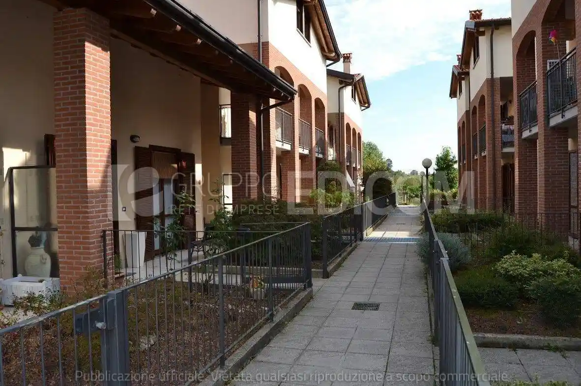 Appartamento in vendita a Olgiate Molgora