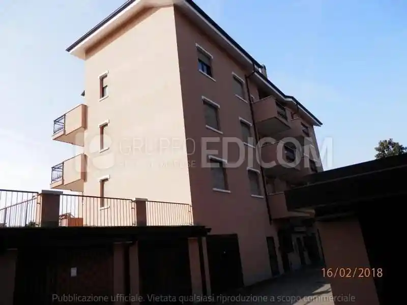 Appartamento in vendita a Verderio