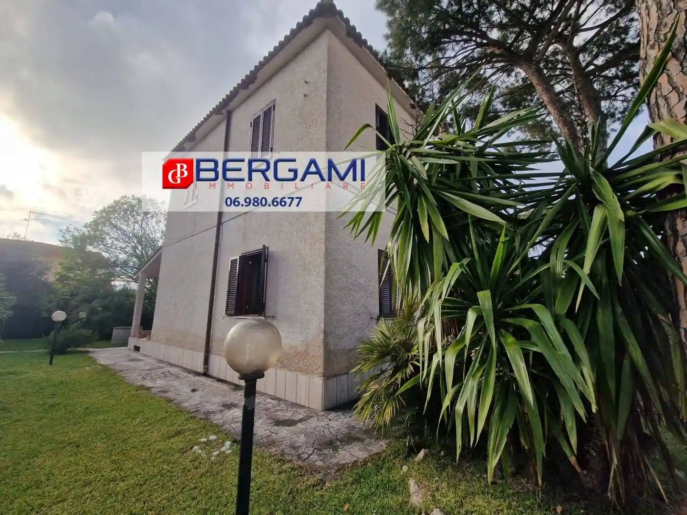 Villa in affitto a Anzio