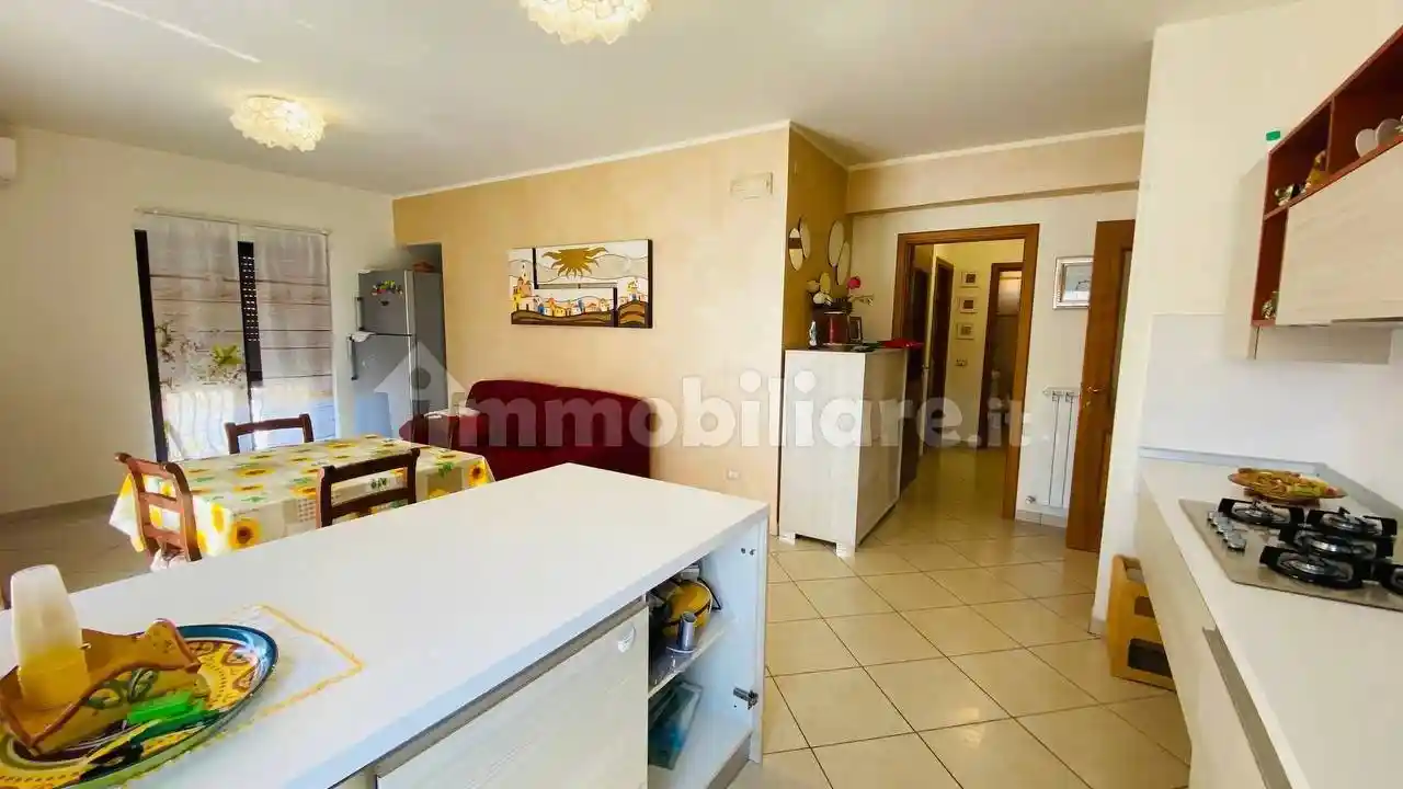 Quadrilocale viale Stazione 265, Nocera Scalo, Nocera Terinese - foto 2