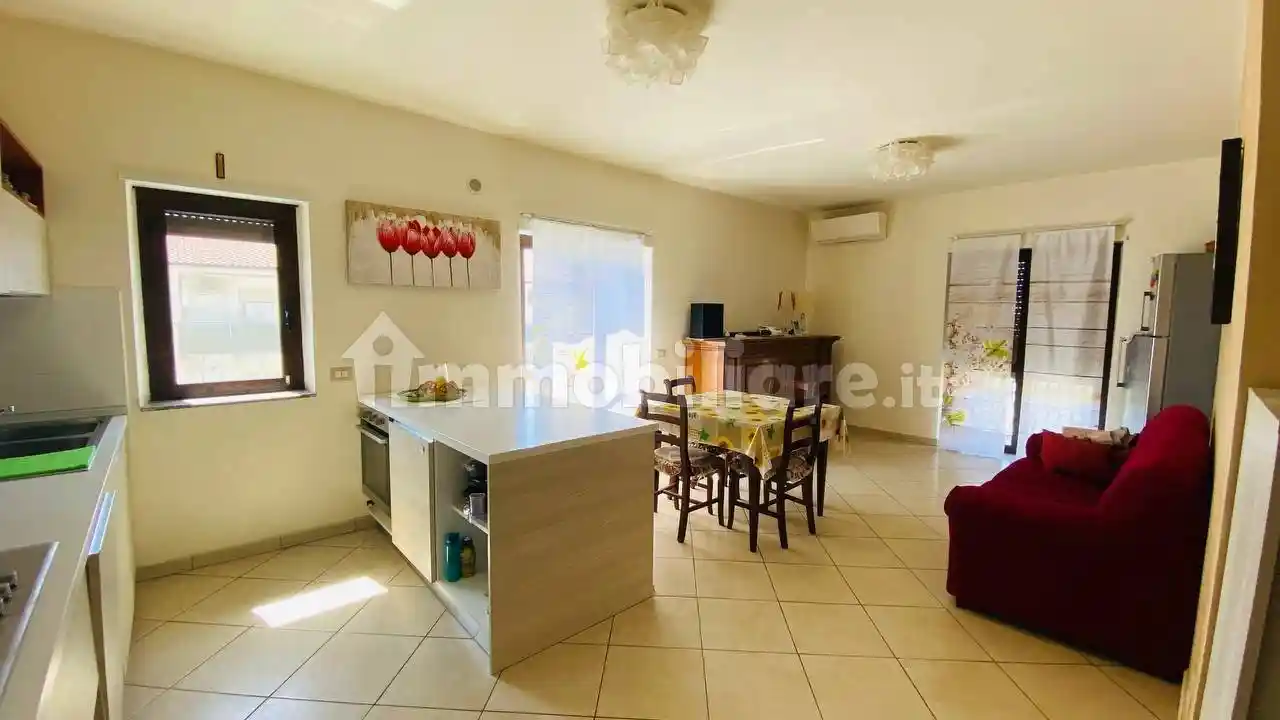 Quadrilocale viale Stazione 265, Nocera Scalo, Nocera Terinese - foto 3