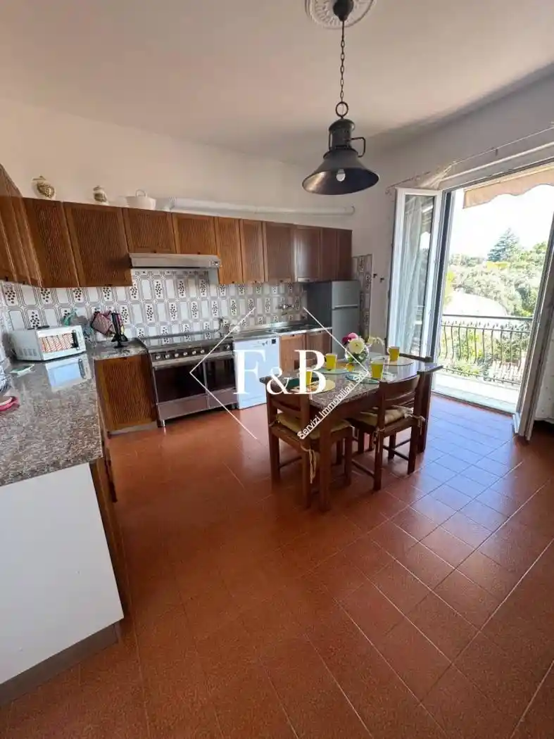 Quadrilocale via Papa Innocenzo IV, Castagnabuona, Varazze - foto 3