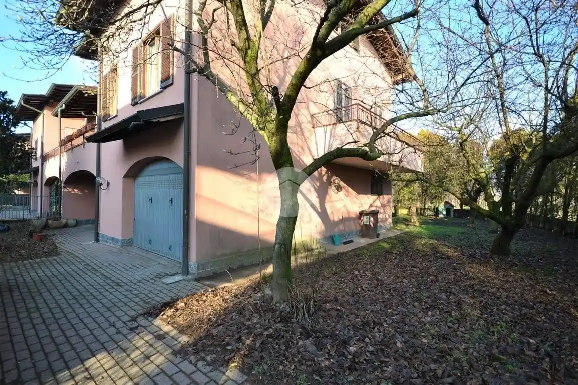 Villa in vendita a Sedriano