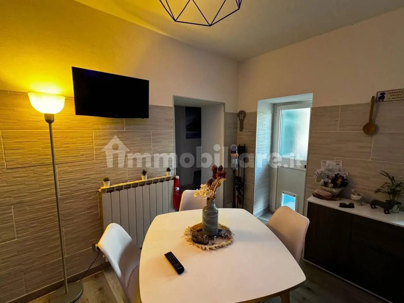 Trilocale via Borgo San Bernardo 11, Centro, Brugnato - foto 3