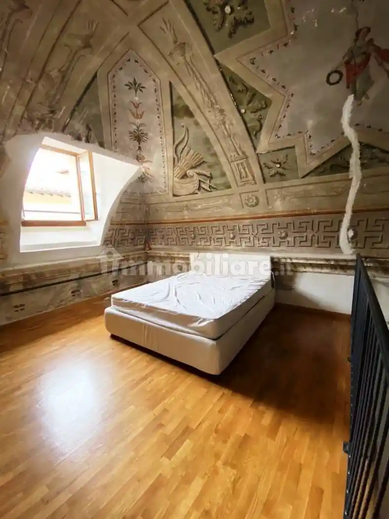 Appartamento in vendita a Esanatoglia