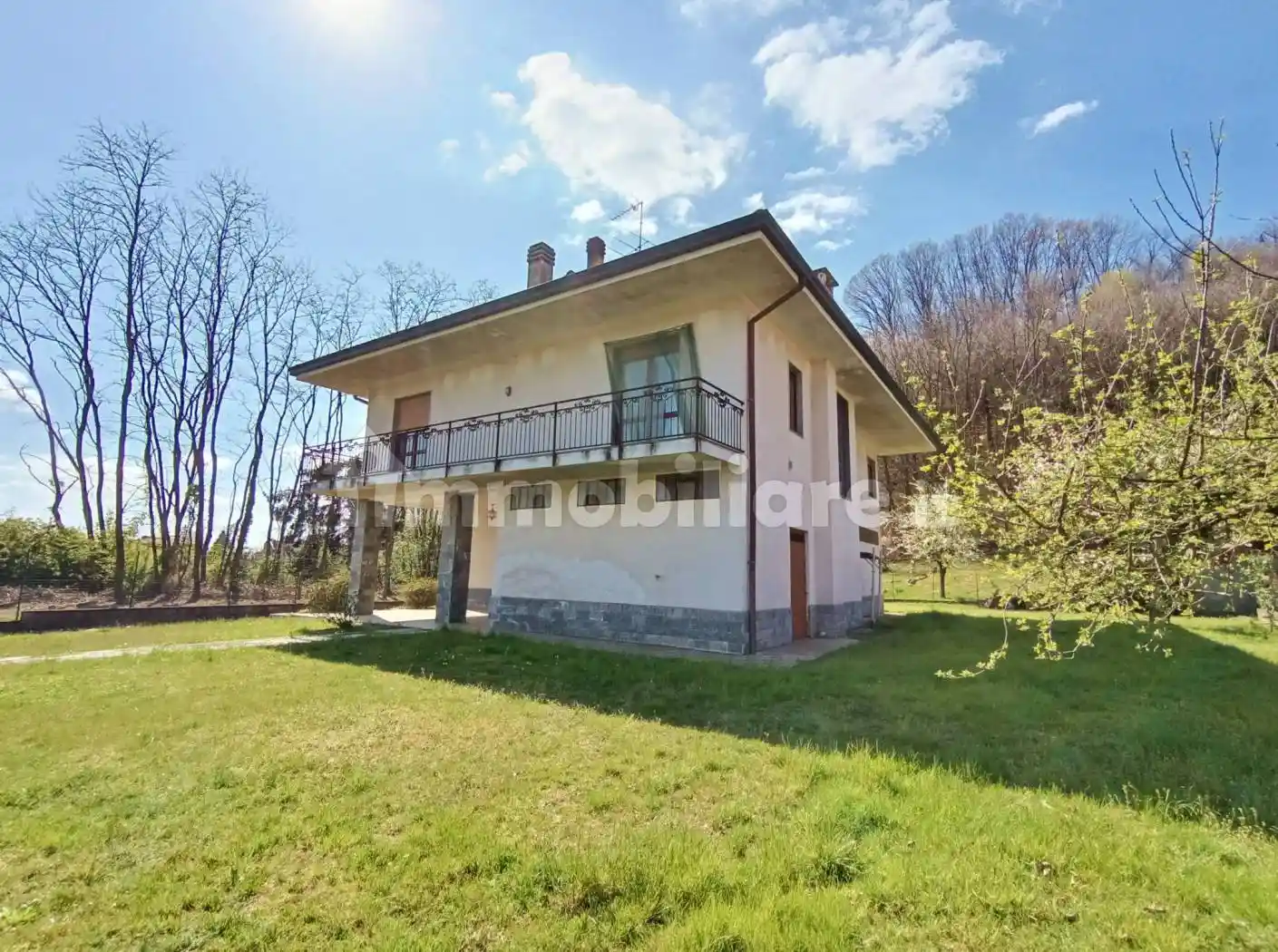 Villa in vendita a Gozzano