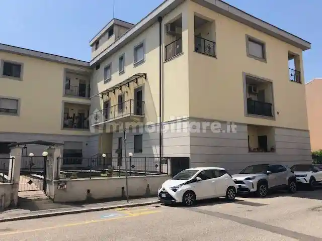 Appartamento in vendita a Novara