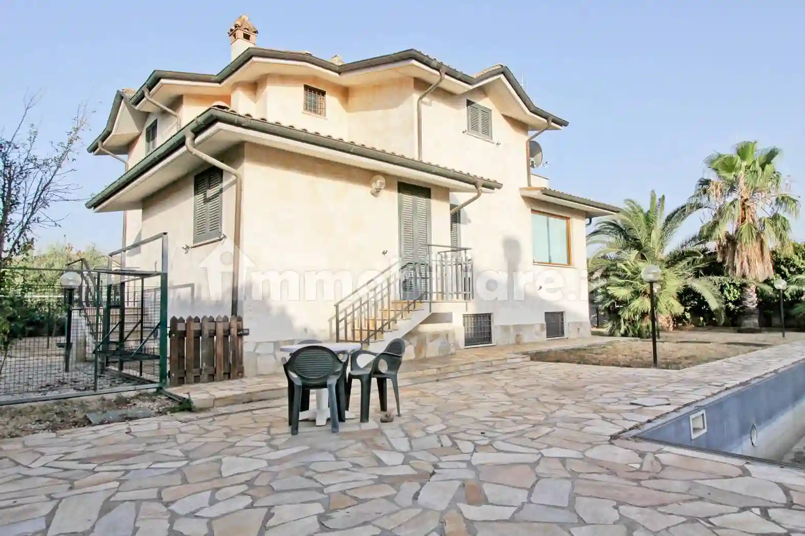 Villa - foto 2