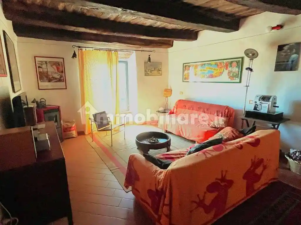 Appartamento in vendita a Pitigliano