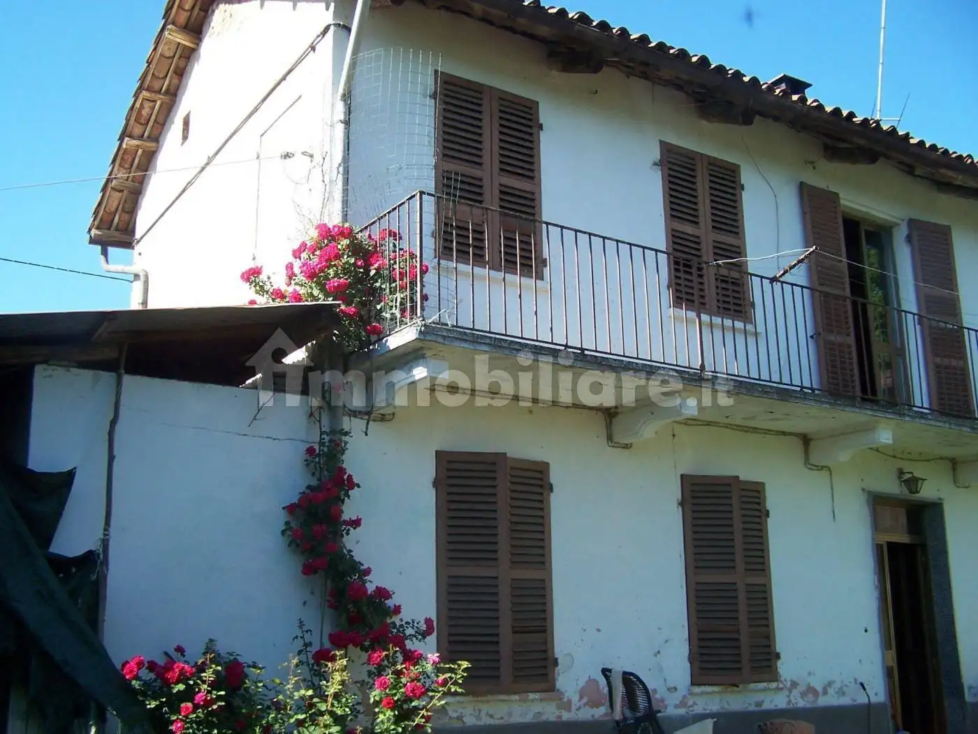 Rustico - Casale in vendita a Monale