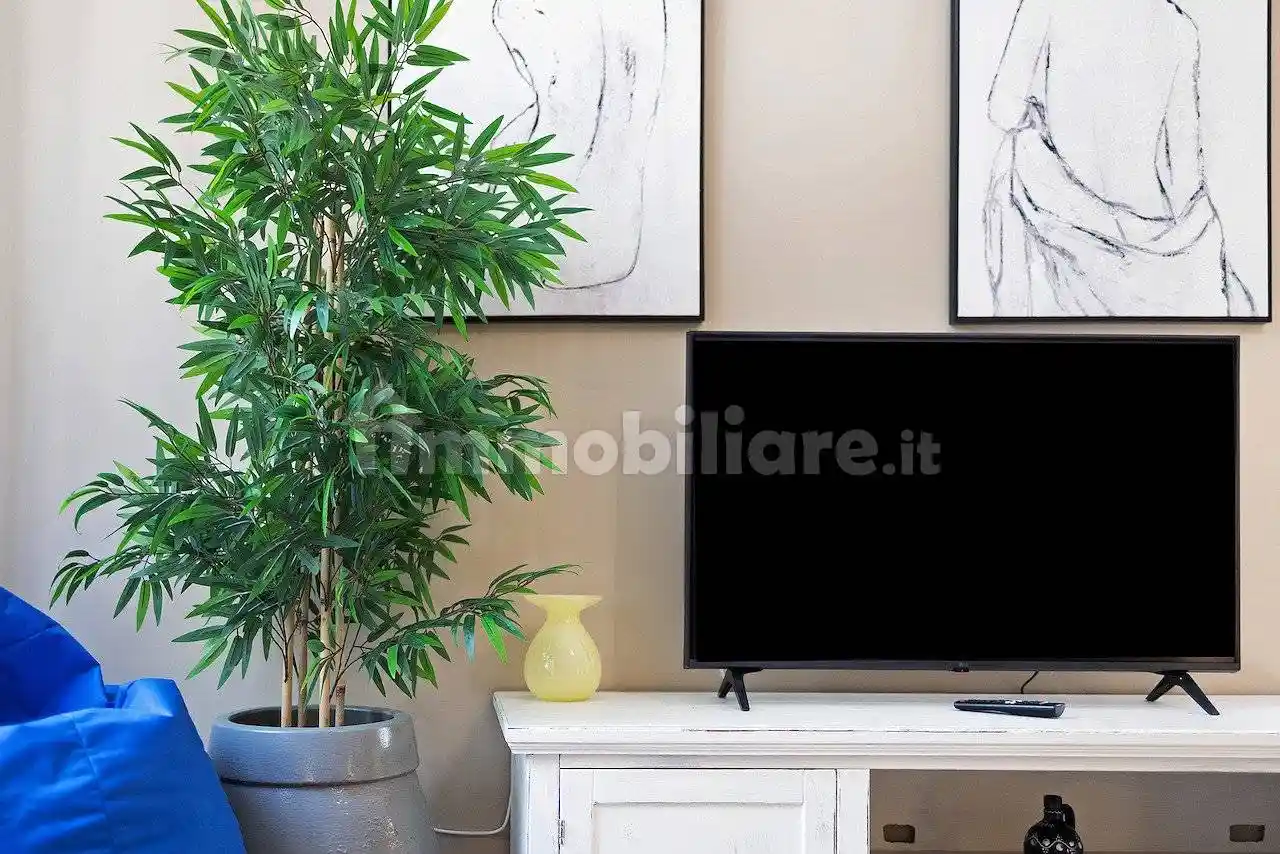 Trilocale piazza Gian Domenico Cassini 2, Centro Storico, Sanremo - foto 3