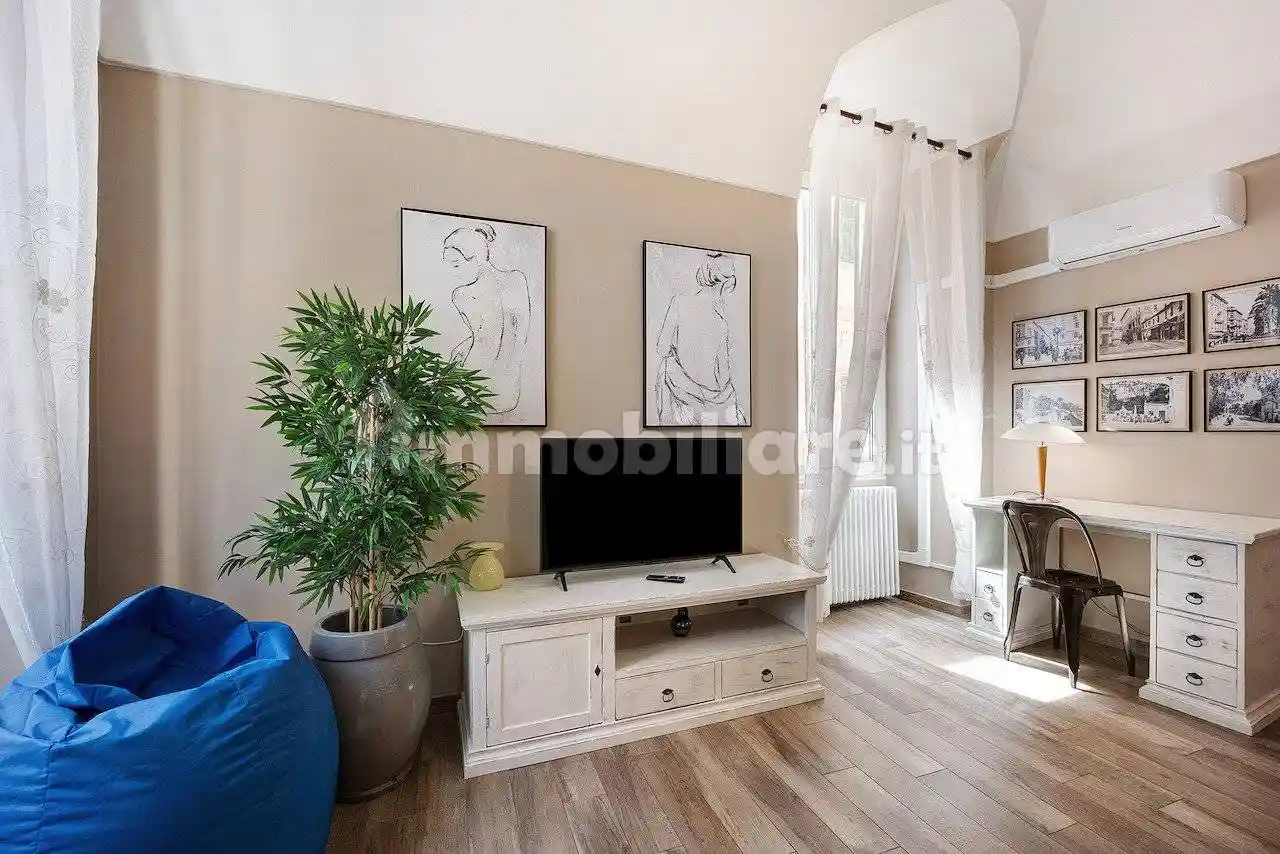 Trilocale piazza Gian Domenico Cassini 2, Centro Storico, Sanremo - foto 5