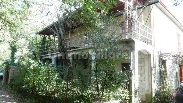 Villa unifamiliare Contrada Toppolo del Santissimo, Castelfranci - foto 3