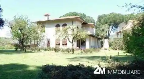 Villa in vendita a Vecchiano