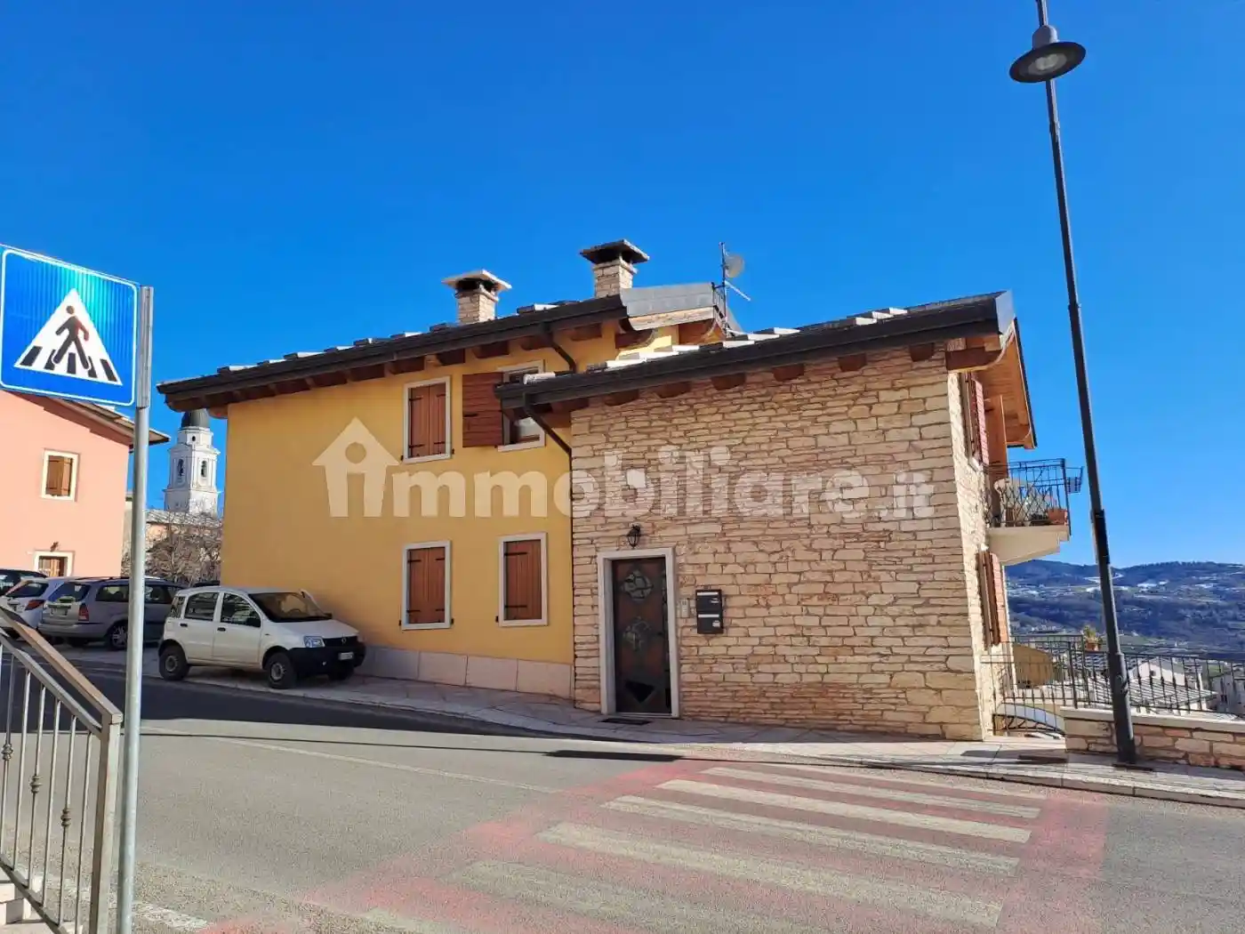 Appartamento in vendita a Sant'Anna d'Alfaedo