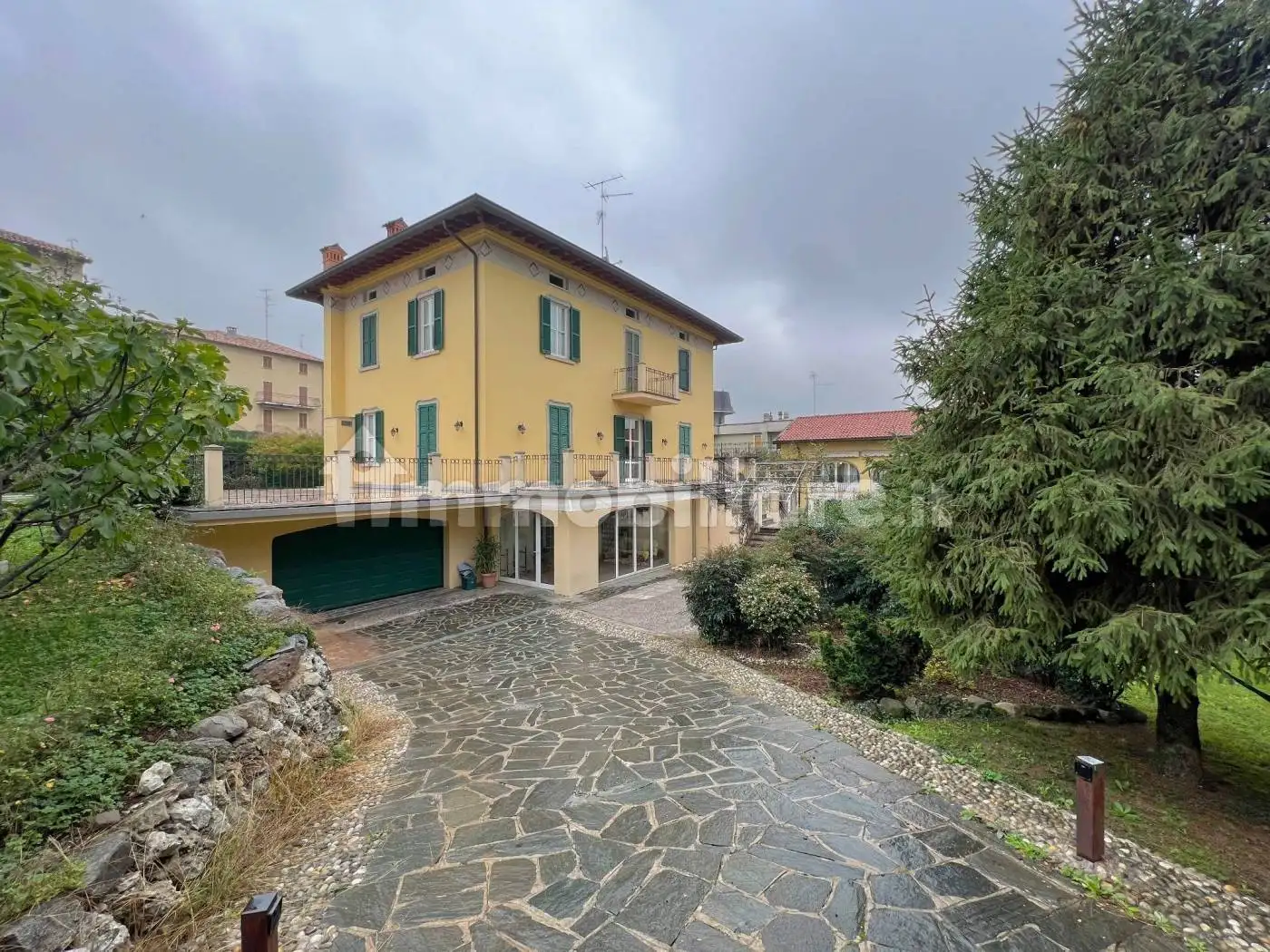 Villa in vendita a Bulciago