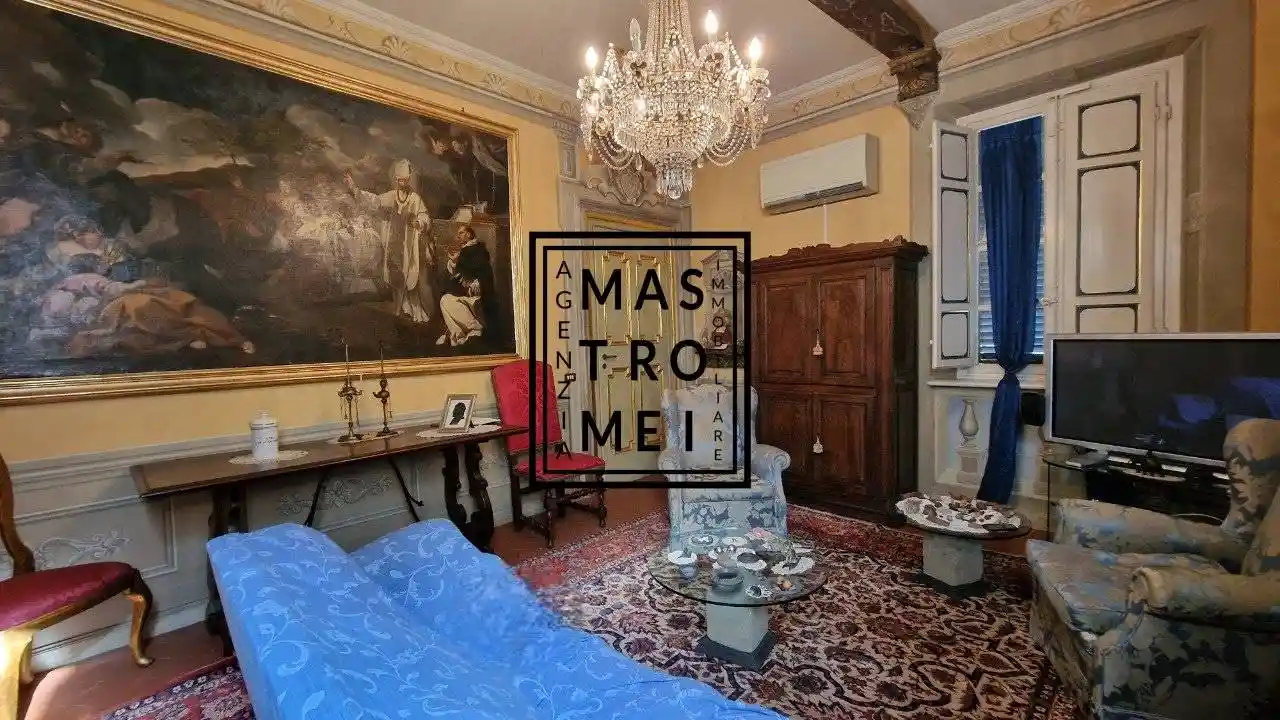 Appartamento in vendita a Lucca