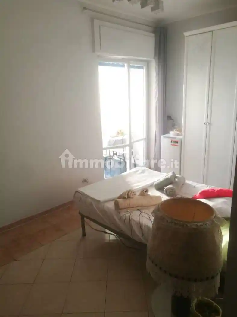 Bilocale via Michele Pietravalle 11, Zona Ospedaliera, Napoli - foto 3