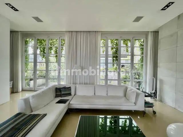 Penthouse - Attic in vendita a Milan