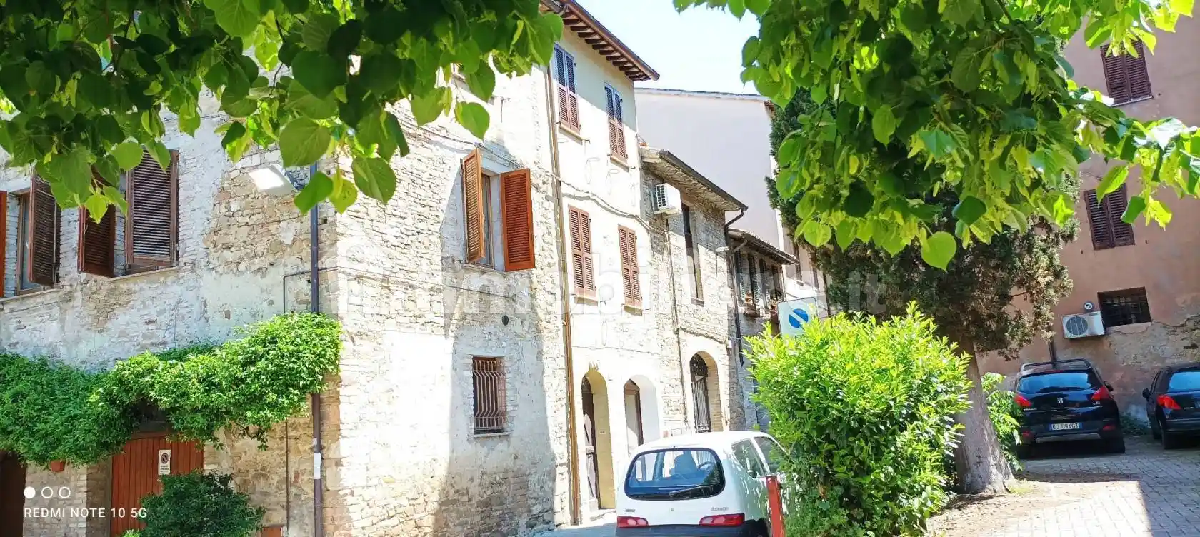 Casa indipendente in vendita a Bevagna