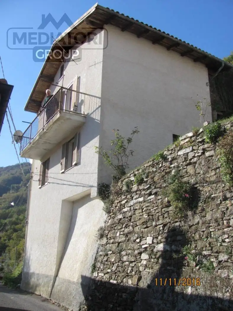 Appartamento in vendita a Testico