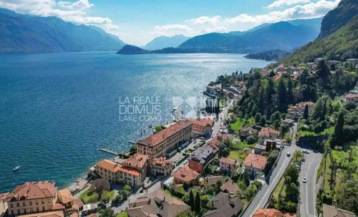 Appartamento in vendita a Menaggio