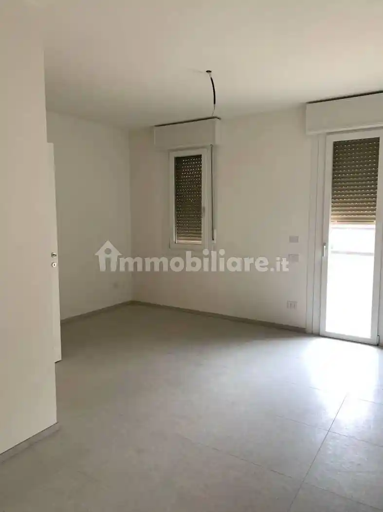 Trilocale ottimo stato, secondo piano, Saviabona, Vicenza - foto 3